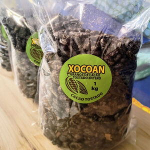 Cacao tostado entero